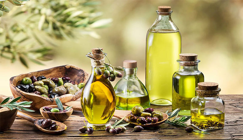 Stop the presses...most olive oil is fake! Here's how to tell...